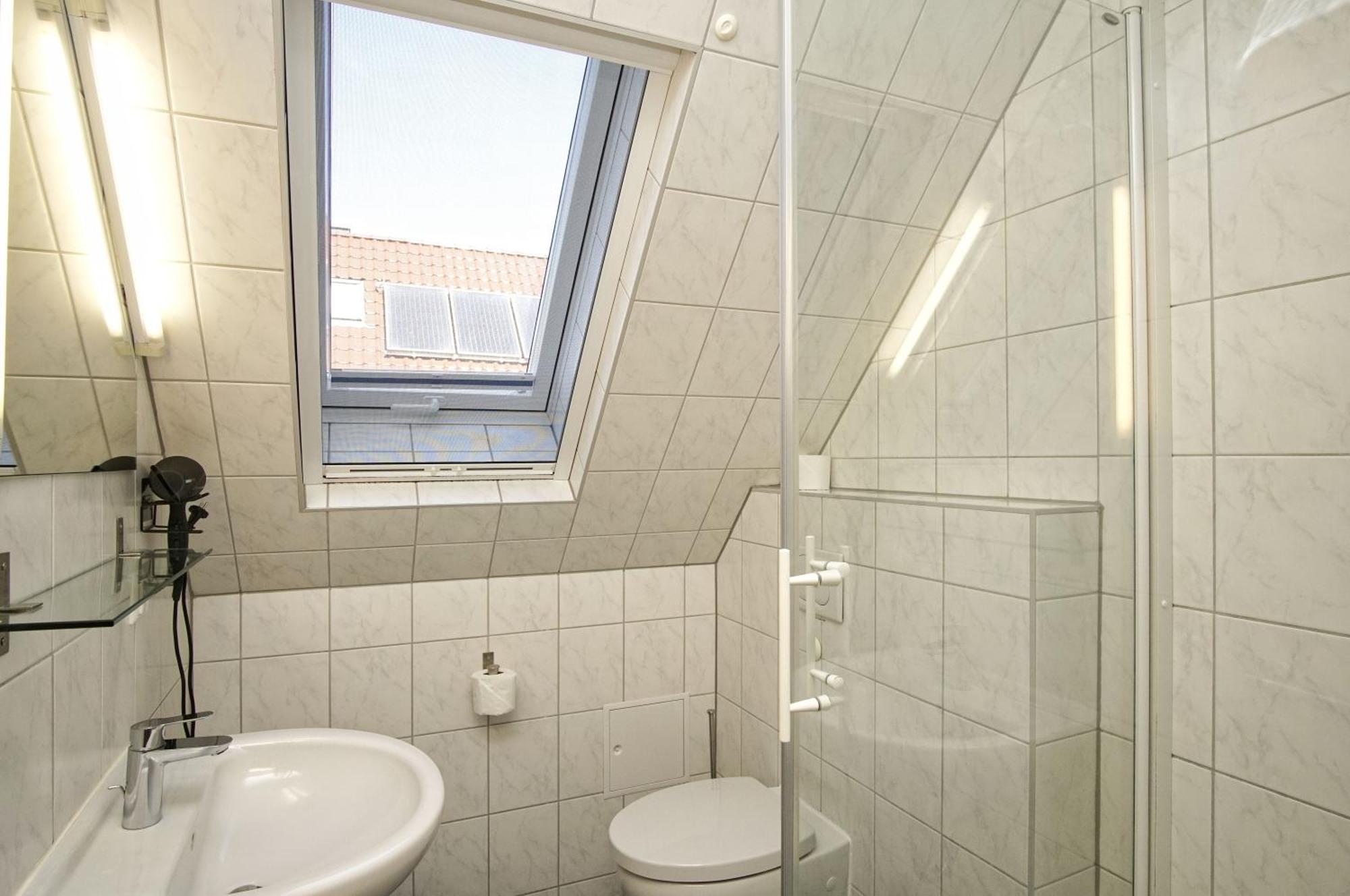 Moderne Fewo Nr 4 Mit Balkon, Sauna Im Haus, Garten - Ferienwohnungen Am Wald Klein Gelm Bagian luar foto